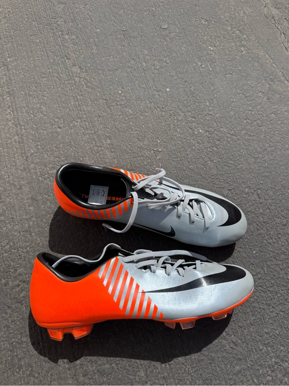 Soccer cleats
